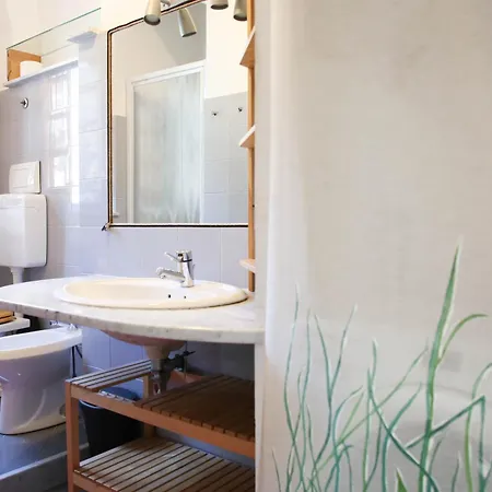 La Storica Dal Monolocale * 제노바